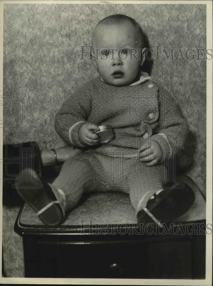 1930 Press Photo Baby Bobbie Gray, Parents Killed in Air Crash - Historic Images