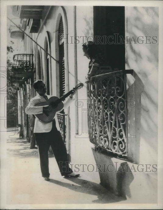 1939 Julio Guinga Breaks Law By Singing Perfidia - Historic Images