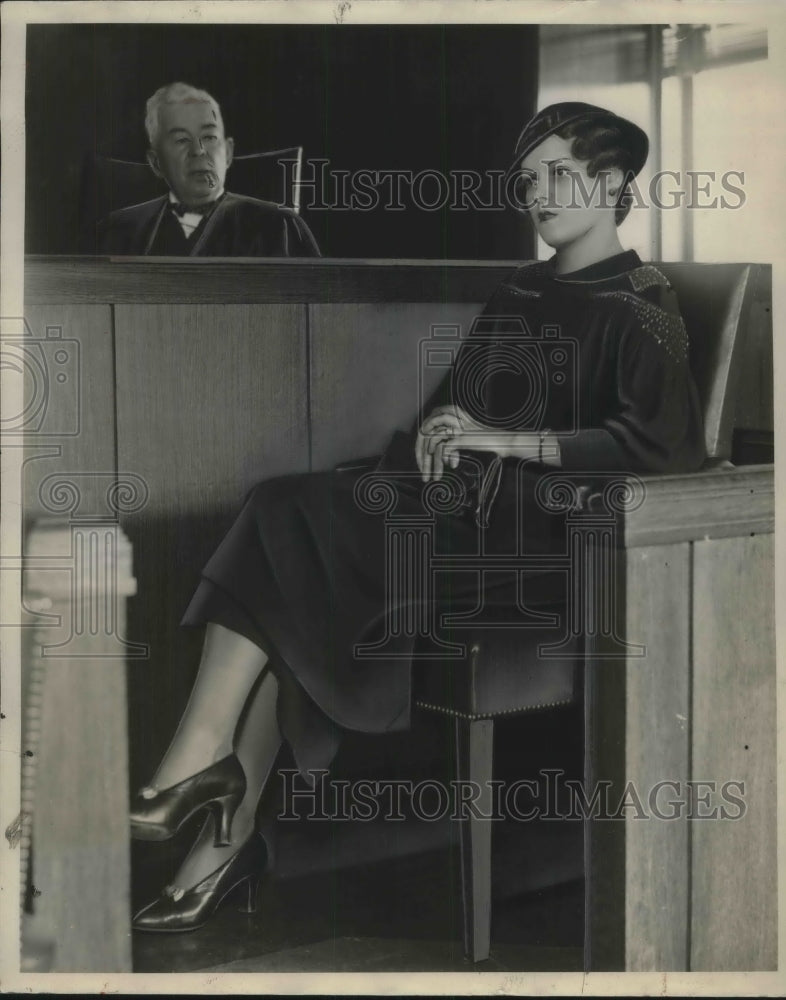 1933 Mrs. Ben Chapman, Judge Wm. M. Walker - Historic Images