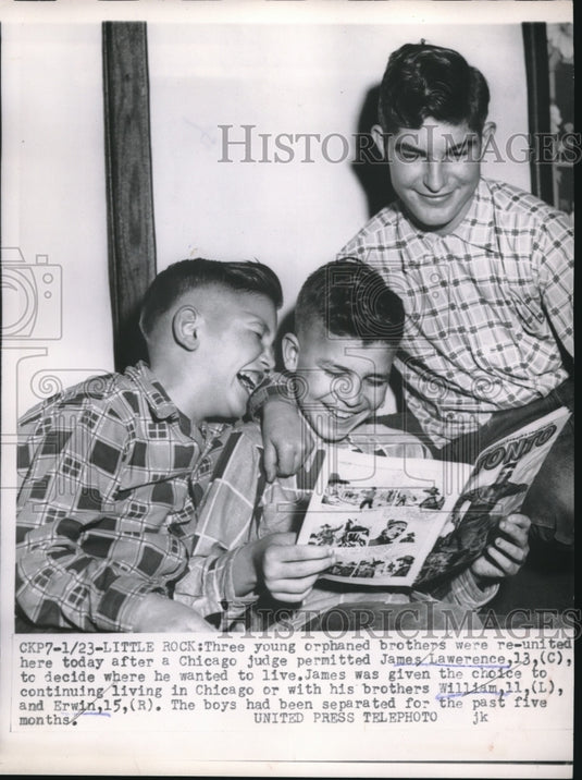 1953 Press Photo Orphaned Brothers Reunited After Judge Permitted Cohabitation - Historic Images