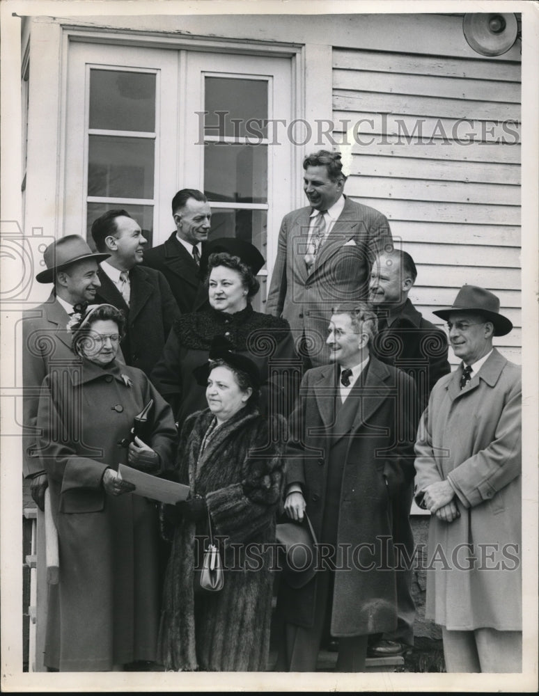 1951 Adult Family Members Look in Different Directions for Portrait - Historic Images