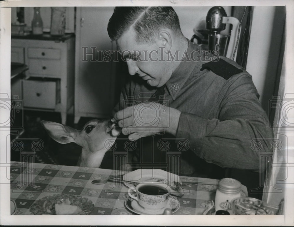 1957 Press Photo John H. Bouck and deer - Historic Images