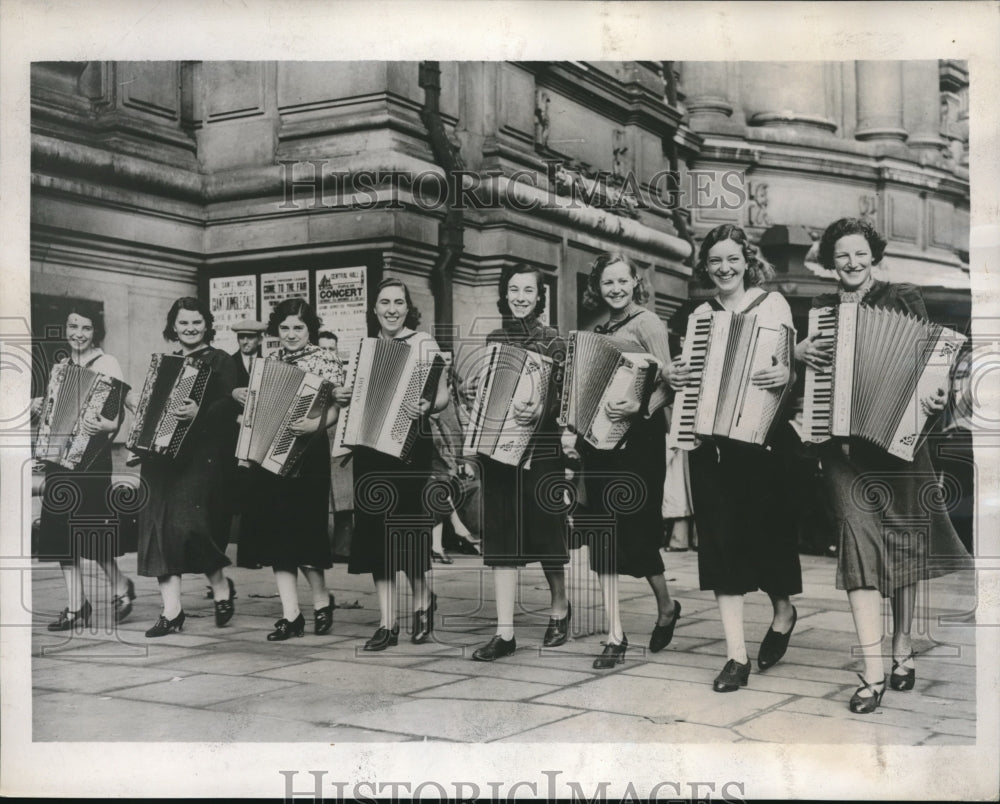 1938 Press Photo Accordionist playing at the Central Hall, London - nec15290 - Historic Images