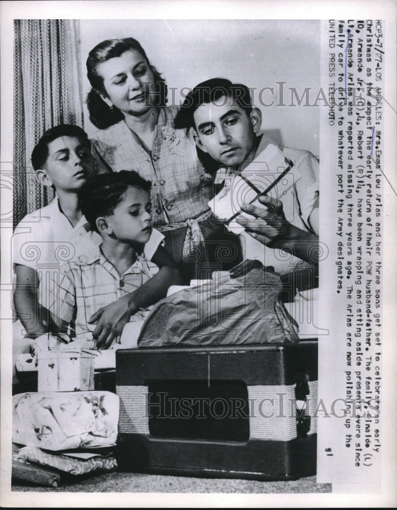 1953 Press Photo Arias Family Preparing for POW Lt. Armando Arias's Return Home - Historic Images
