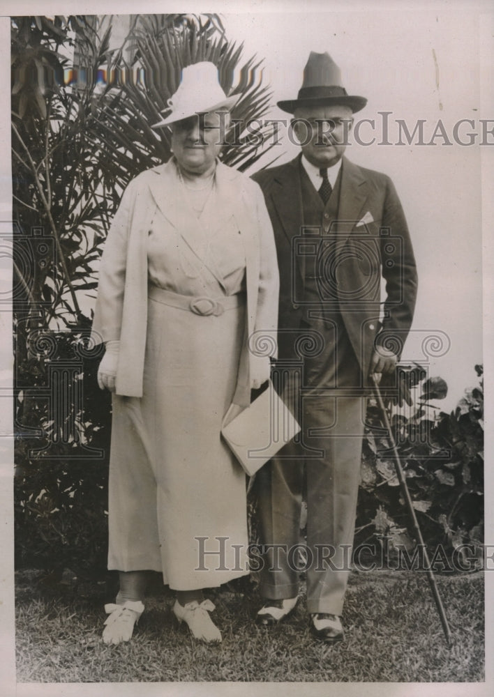 1935 Press Photo US Sen Joseph Guffy w/ his sister Florence Guffy in Miami Beach - Historic Images