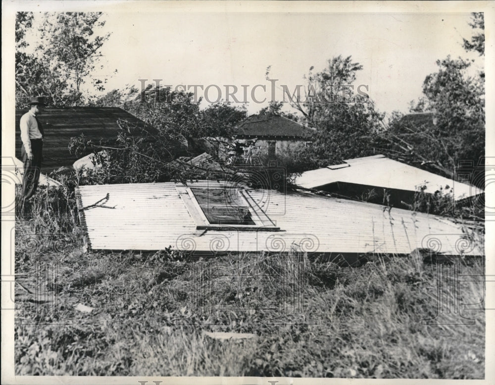 1941 Wreckage of a garage after hurricane hit St Paul, Minn - Historic Images