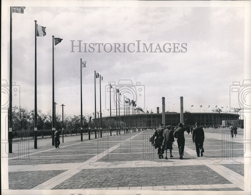 1946 Press Photo Berlin Germany Famous Olympic Stadium-Historic Images