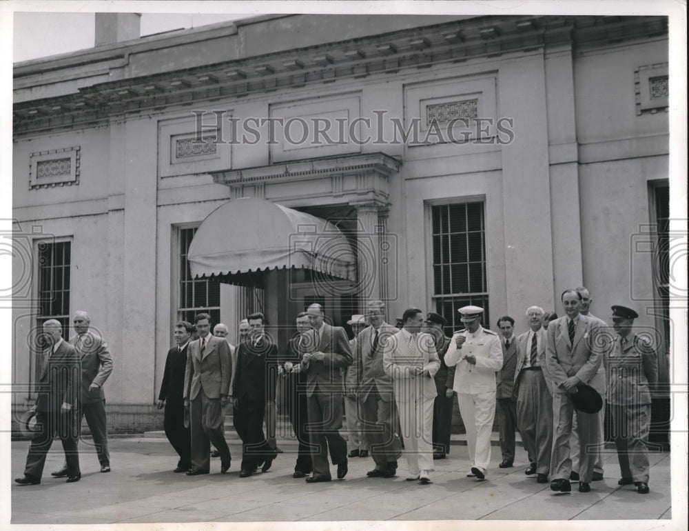 1944 Press Photo Security Talks Delegates Leave Roosevelt White House WWII - Historic Images