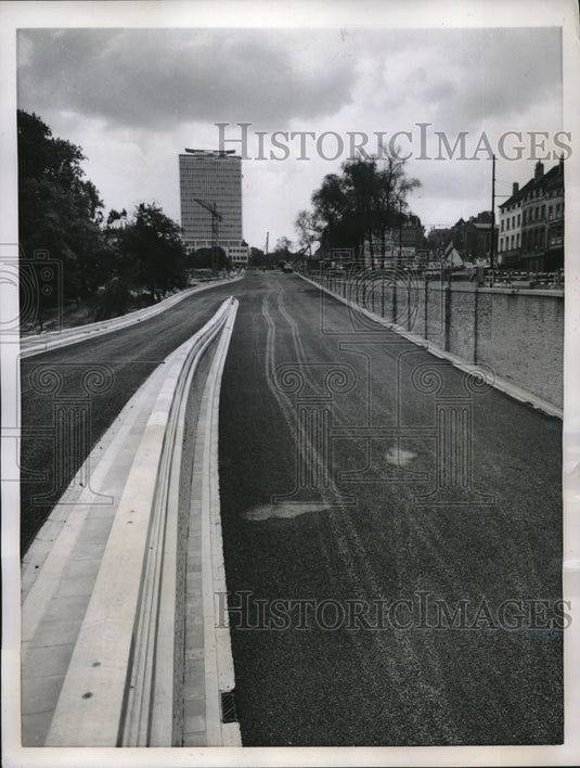 1957 Press Photo Modern Inner Ring Road Cuts Through Heart Of Brussels Belgium - Historic Images