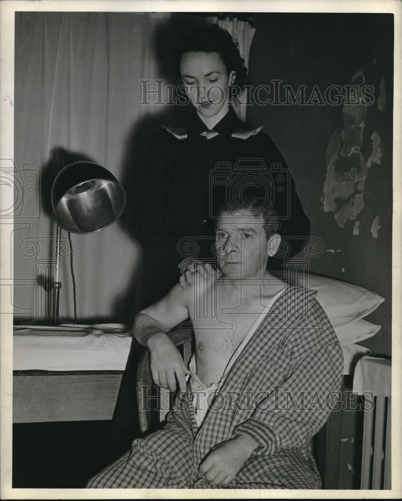 1943 Frances Watson assigned at the US Marine Hospital in Cleveland - Historic Images