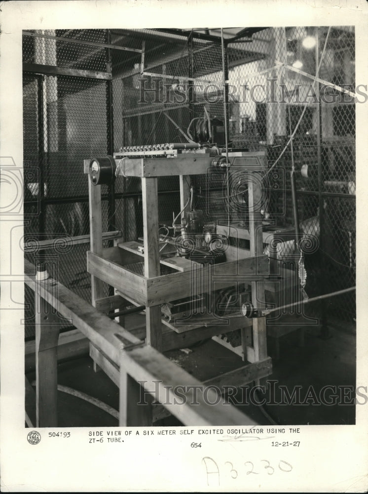 1927 Press Photo Side View of 6 Meter Self Excited Oscillator Using ZT-6 Tube-Historic Images