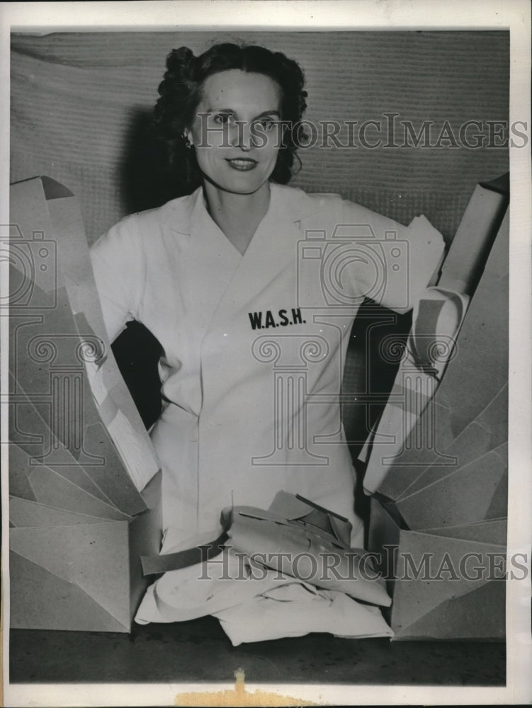 1943 Press Photo American Institute of Laundering WASH Women Active Safeguarding - Historic Images