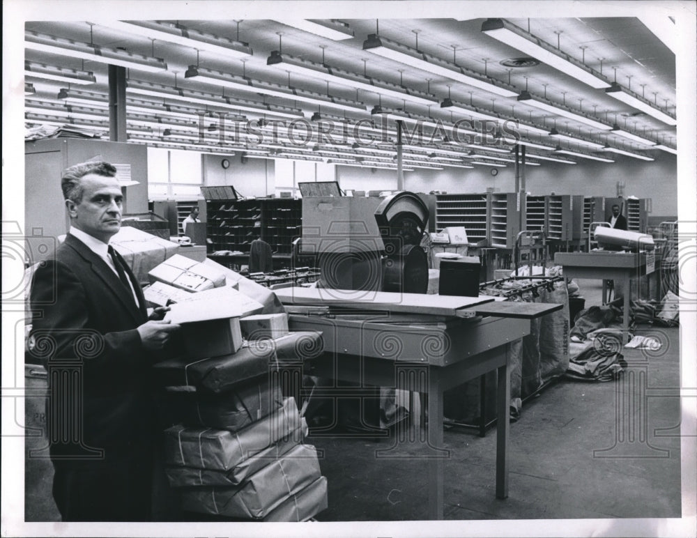 1964 Richard Hamad, Supt. of New Shaker Hts Post Office - Historic Images