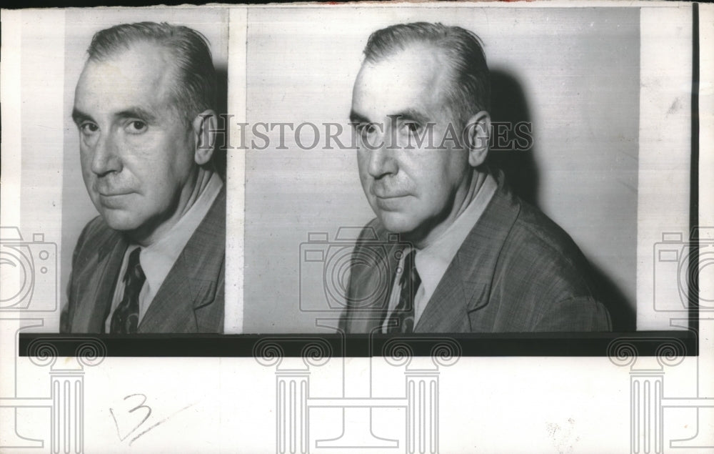 1957 United Press Reporter Harry W. Frantz - Historic Images