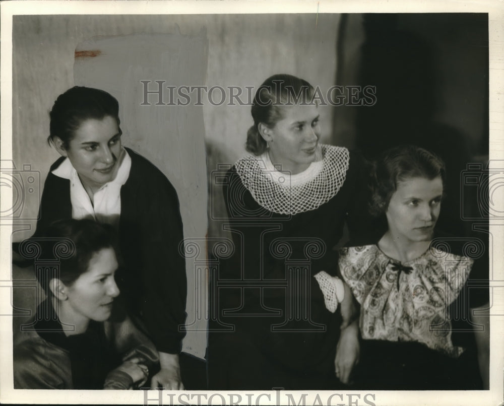 1934 Press Photo Esther Benditz, Grace Neilsen, Pam Garvin &amp; Muriel Pahler - Historic Images