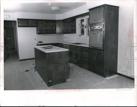 1965 Press Photo Kitchen Under Construction in 1960's Home-Historic Images