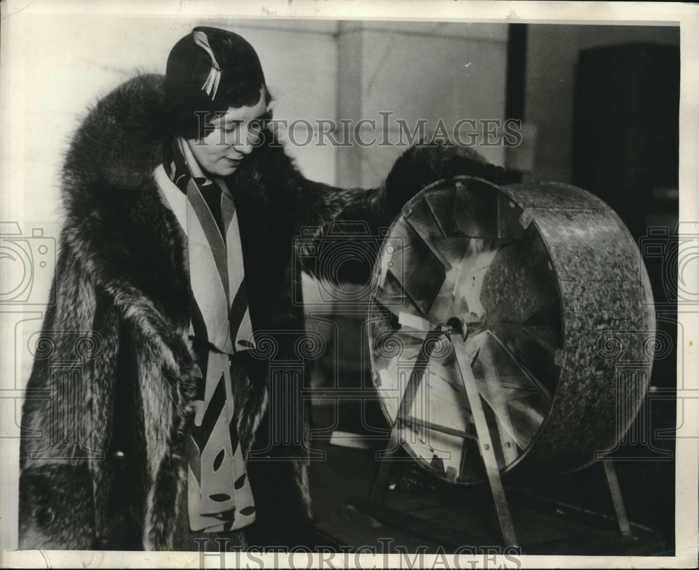 1931 Press Photo New Wheel for Picking Jury Members in Cleveland, OH - Historic Images