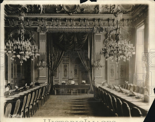 1919 Press Photo The Foot Of the Elaborate Peace Conference Room - Historic Images