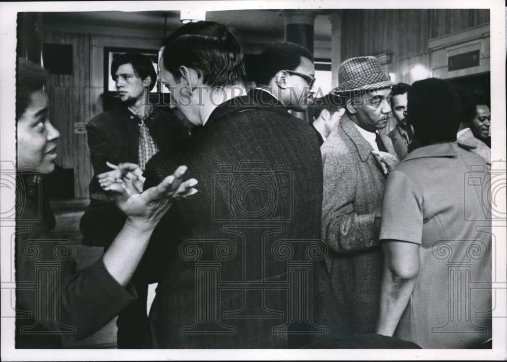 1969 Press Photo Lobby Area board of Education - Historic Images