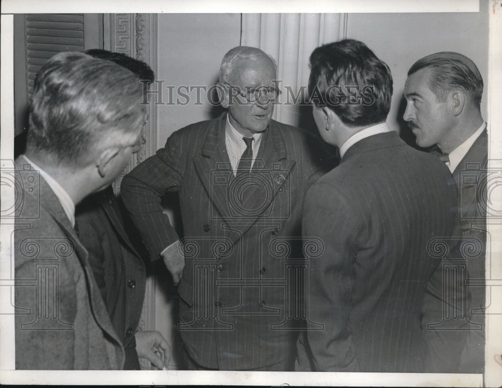 1942 Press Photo Ambassador William Standley Reports on Russian Conditions - Historic Images