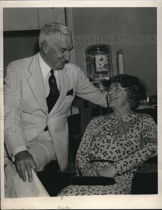 1936 Press Photo Henry Fletcher RNC Chairman And Wife At Hotel Cleveland - Historic Images