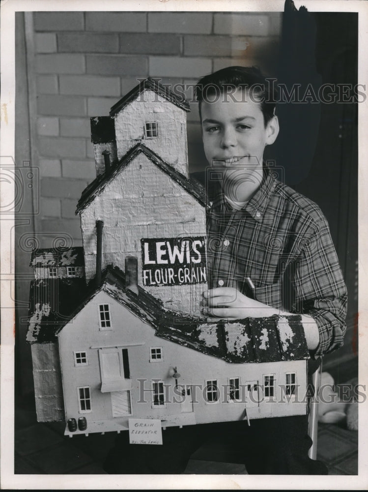 1959 Model of Mill by Tom Lewis Age 14 - Historic Images