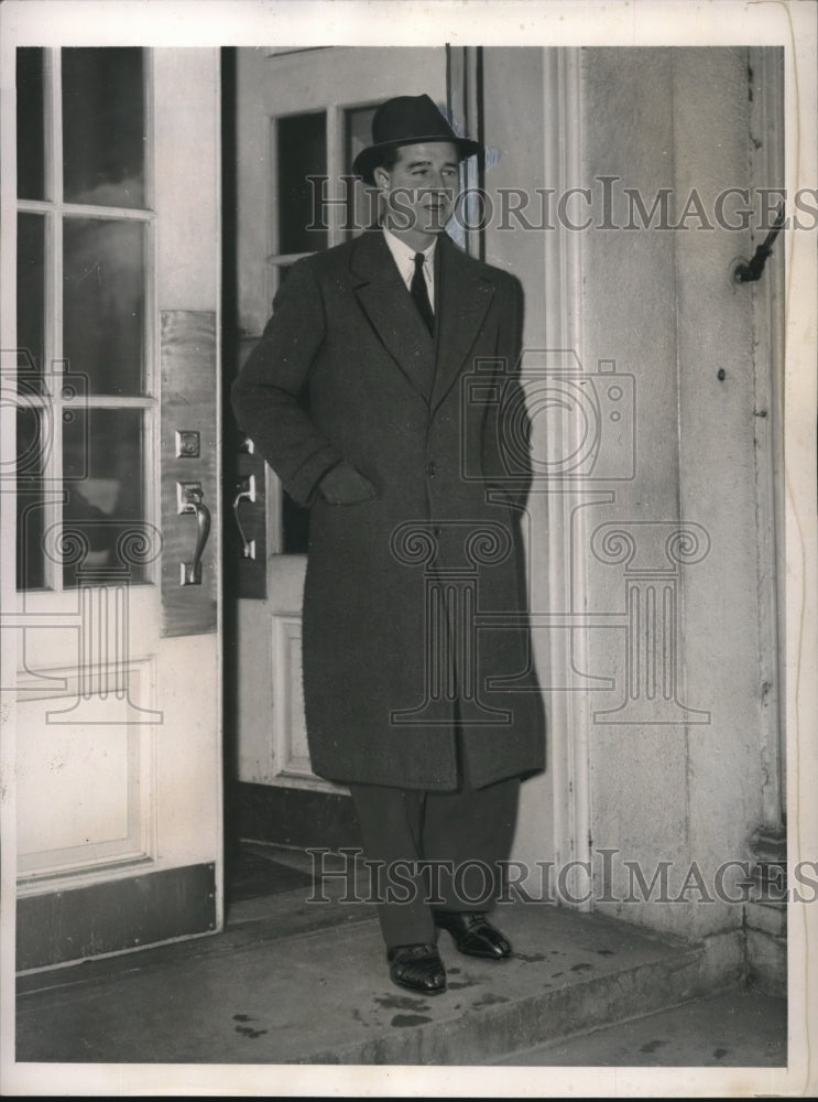 1940 Press Photo CV Whitney Pan American Airways Chairman At White House - Historic Images