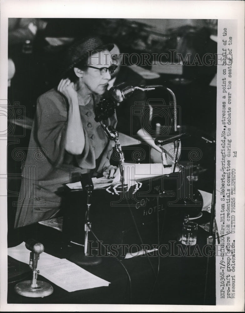 Press Photo Mrs. Milton Roberts Talks On Phone For Pro Taft Group - Historic Images