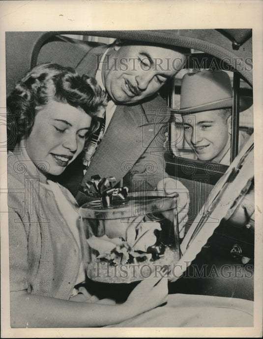 1948 Press Photo James V Hicks Noreen Ross Charles Dean Sacramento - Historic Images