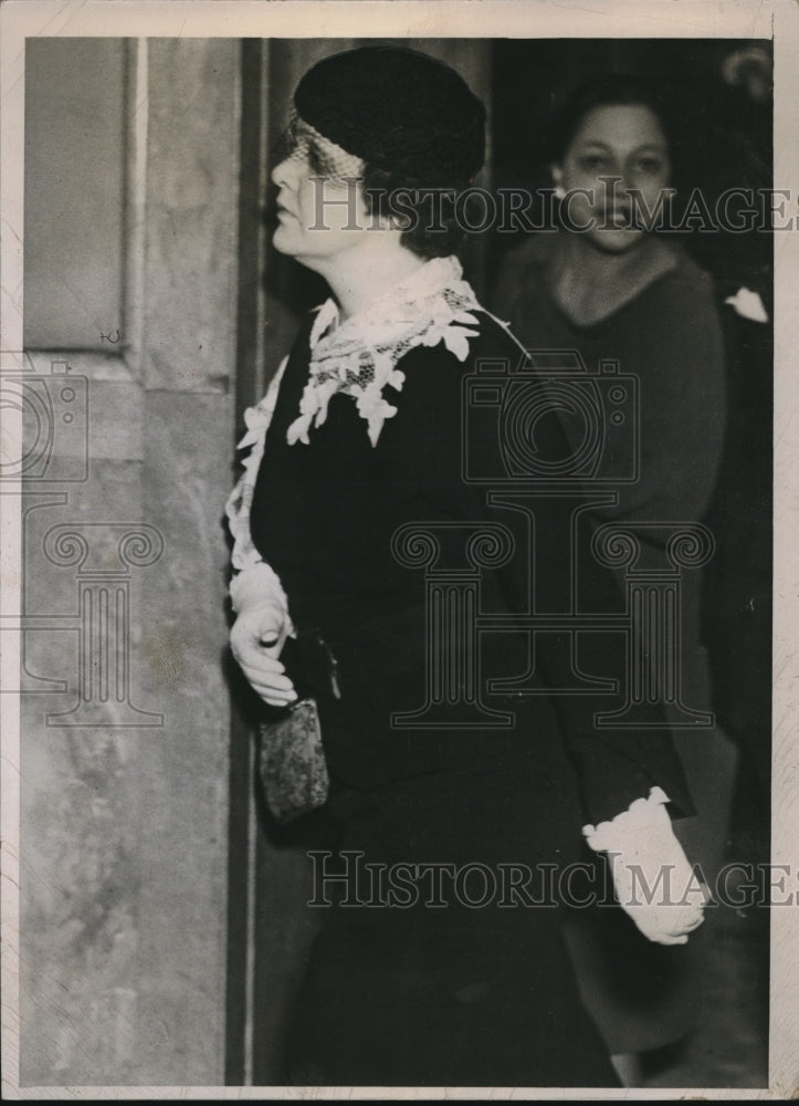 1935 Press Photo Nellie Tipton Muench Trial Complicity Dr Isaac Kelley - Historic Images