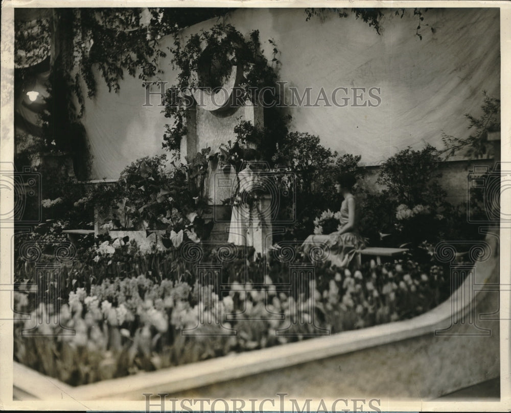 1927 Philadelphia Flower Show Commercial Museum - Historic Images