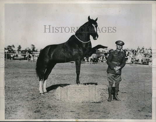 1934 Press Photo Sergeant William Gwin Fort Brag North Carolina - Historic Images
