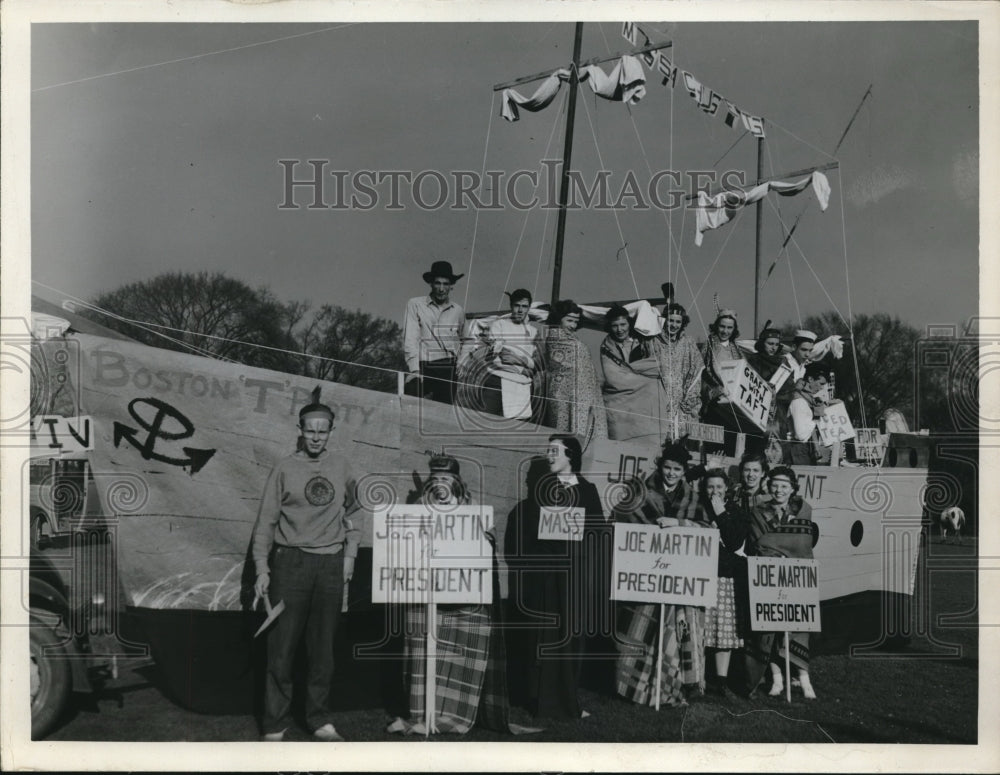 1940 Press Photo 1st prize Massachusetts Float &quot;Joe Martin for President.&quot; - Historic Images