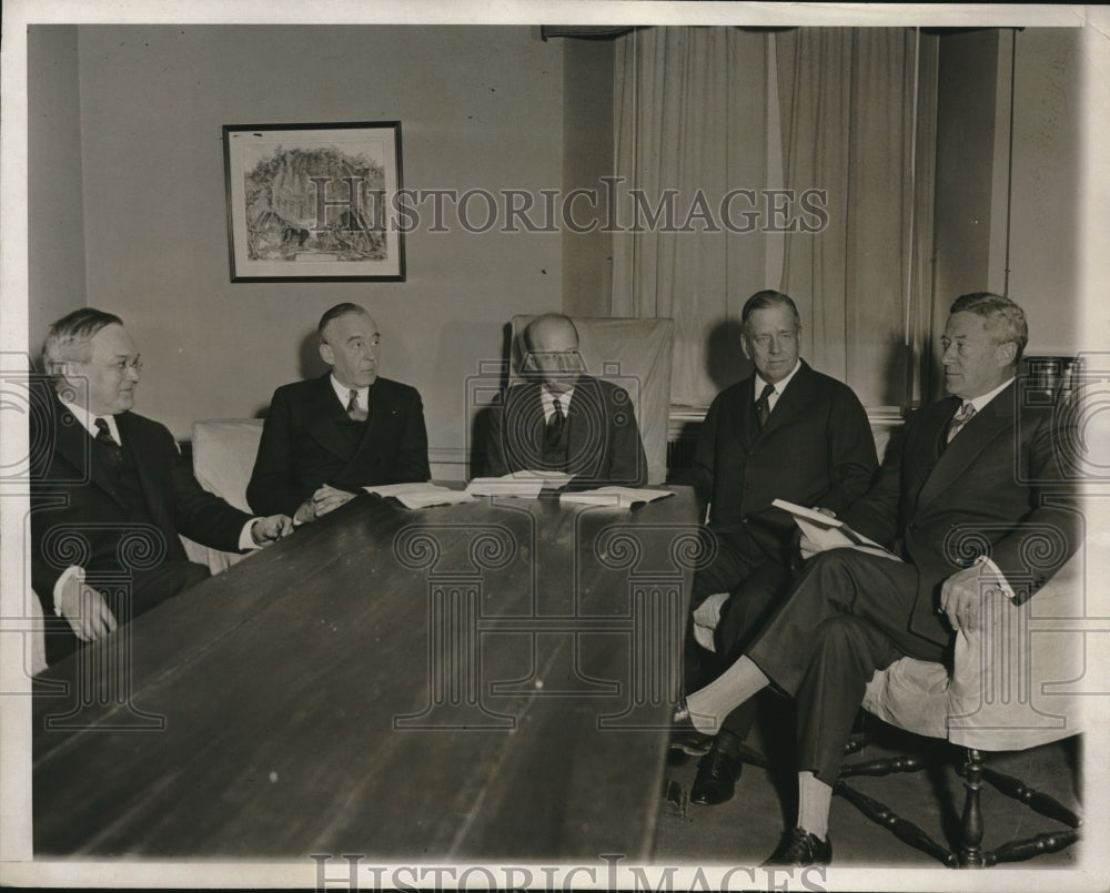 1932 Republican Heads confer - Historic Images