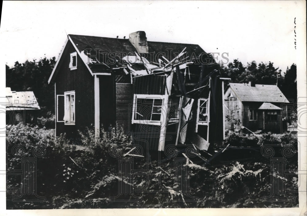 1941 Press Photo Helsinki Home That Was Damaged in Russian Air Raid - Historic Images