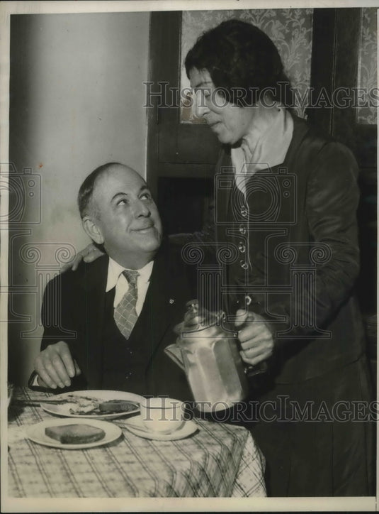 1932 Press Photo ,He Marries his Mother in law. - nec20296 - Historic Images