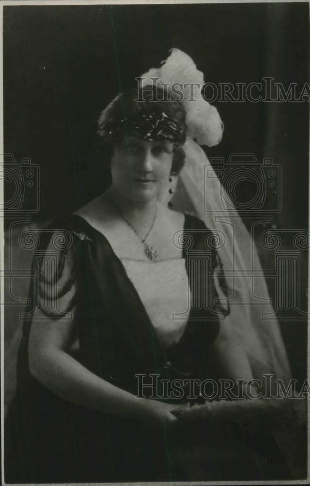 1926 Lady J Connelley - Historic Images
