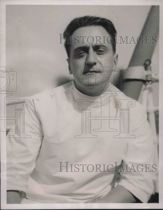 1940 Press Photo Oscar Stabler British arrested him in Bermuda on Espaonge - Historic Images
