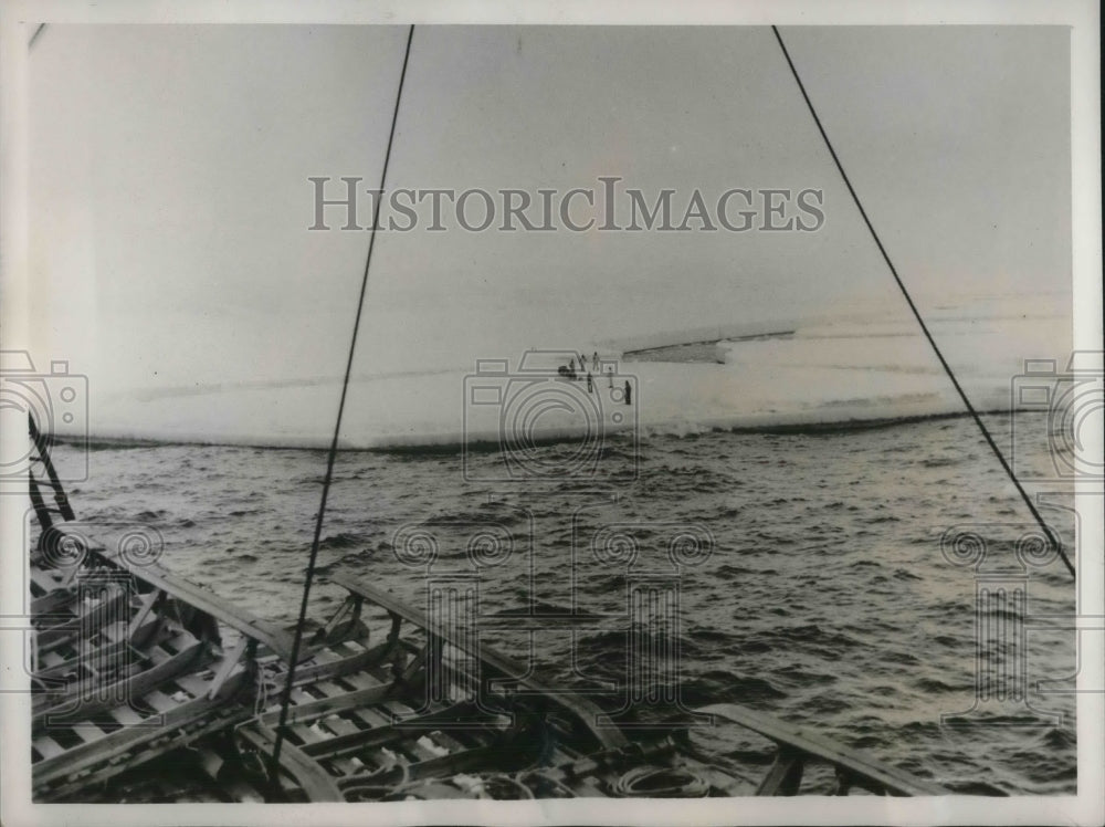 1940 Six Men Await Rescue Form Ice in Kainan Bay - Historic Images