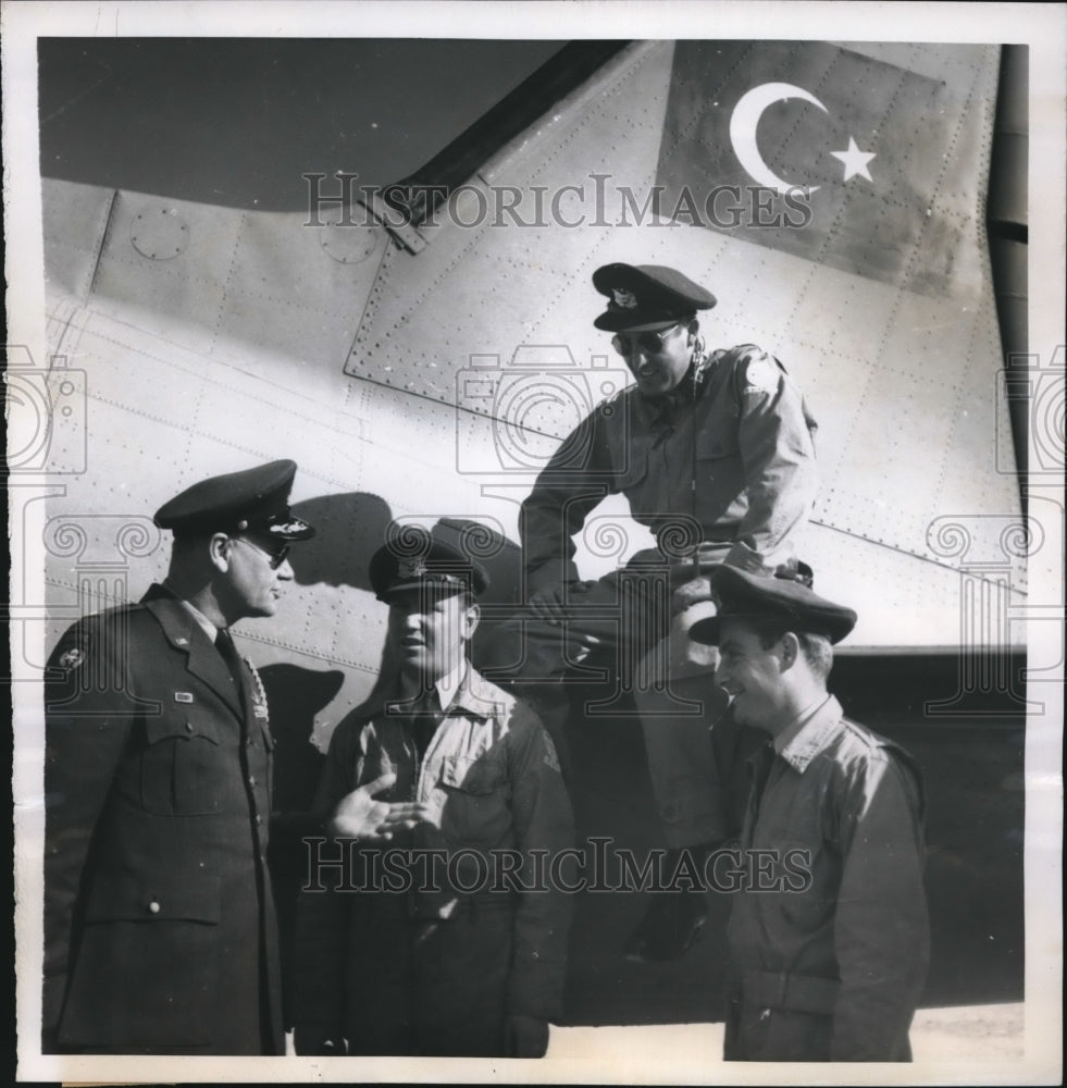 1950 Press Photo US Air Attache Ankara Turkey Col Frank MacMees 3 Turkish pilots - Historic Images