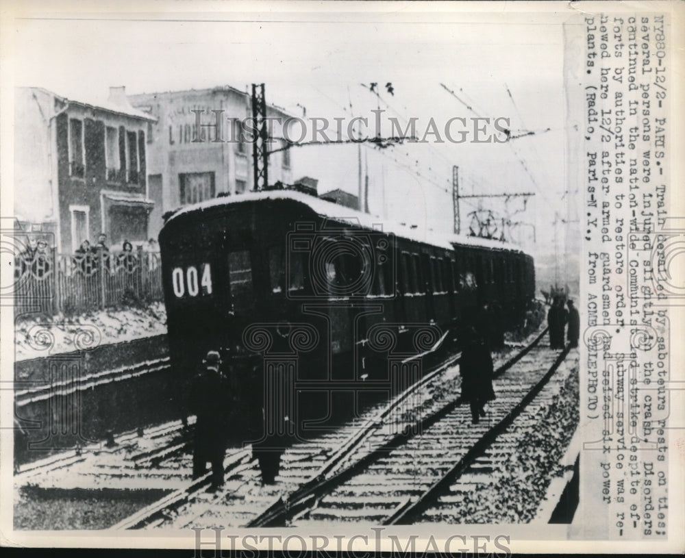 1947 Press Photo Train Derailed by Saboteurs in Paris-Historic Images