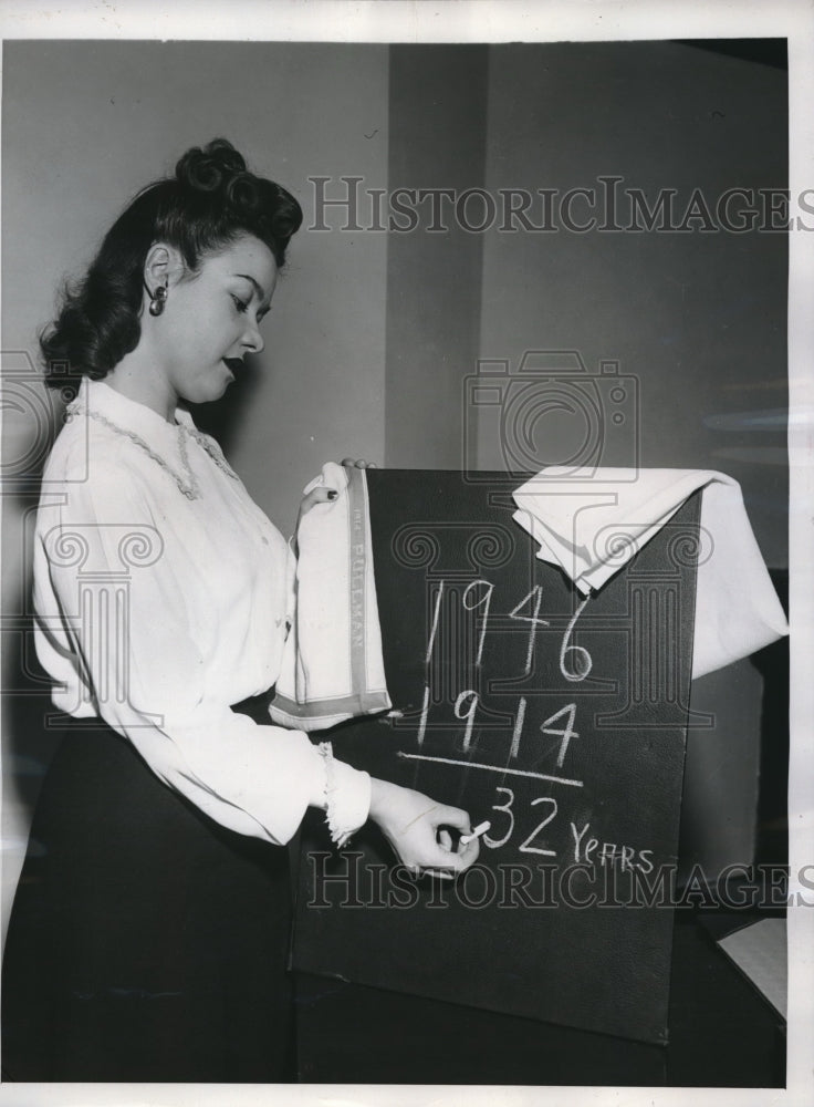 1946 Mary King, Pullman Secretary, with AWOL Pullman Towels - Historic Images