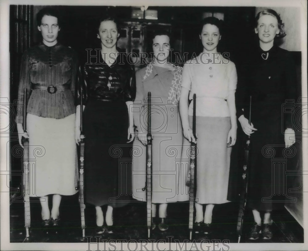 1935 Press Photo Female Rifle Team from Wichita University Wins Again - Historic Images