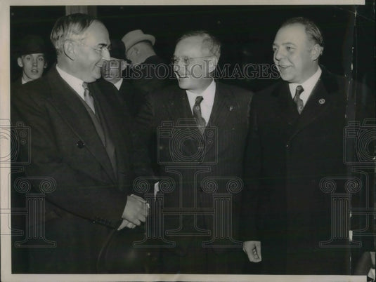 1936 Press Photo Frank R Fitzgerald & Governor Alfred Landon, Sen Arthur Vandenb - Historic Images