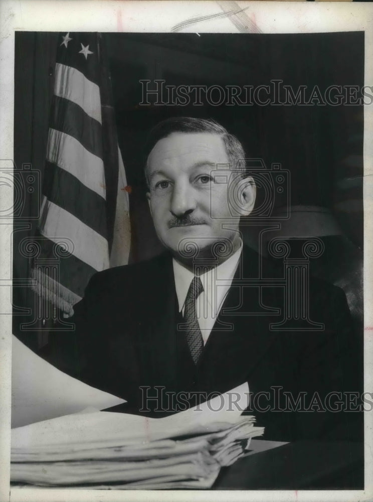 1942 Press Photo Solicitor General Charles Fahy at his desk in Washington DC - Historic Images