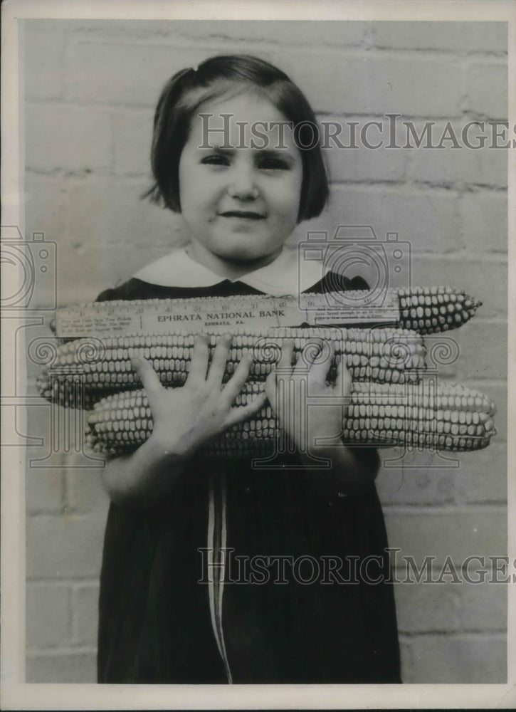 1938 Press Photo June Lutz holding corn in Lancaster PA. - nec23968 - Historic Images