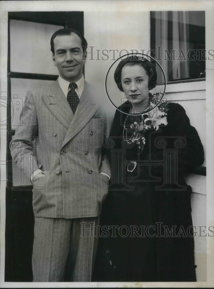 1935 Press Photo Prince Sigvard and his Bride Erika Patzek head to Hollywood - Historic Images