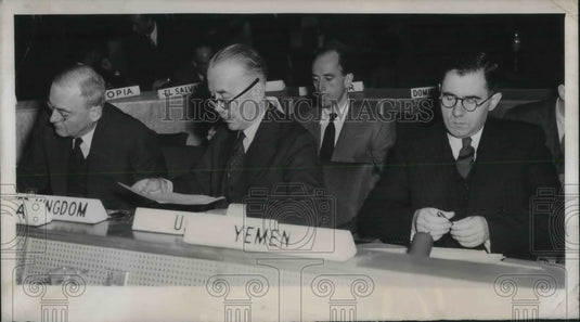 1947 Press Photo Lake Success, John Foster Dulles, Sir Alexander Cadogan - Historic Images