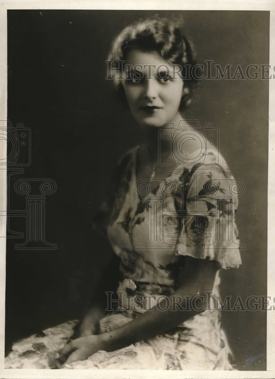 1930 Press Photo Miss Margaret Straley is named The mountain queen she attends-Historic Images