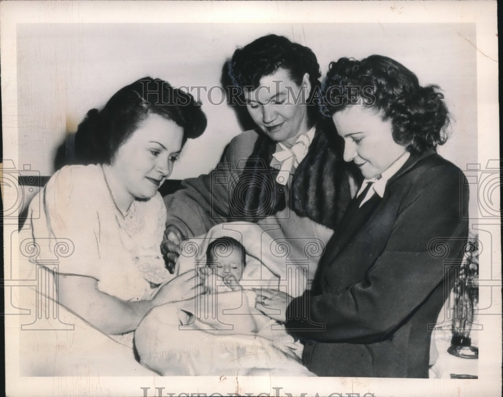 1949 Press Photo Dee Ann Moss generations Moss, - Historic Images